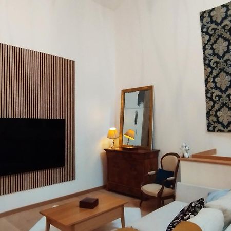 Studio Clos Des Renauds Charbonnieres  Экстерьер фото